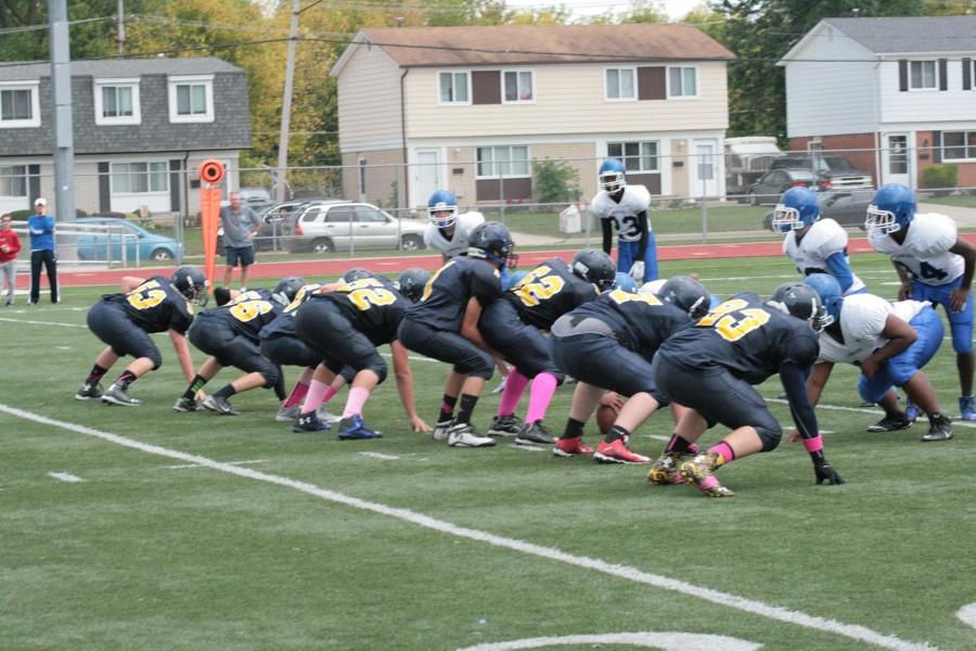 Freshman football lose 30-14 against L'anse Cruise