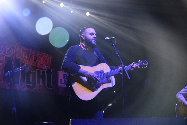 Frontman of Blue October, Justin Furstenfeld goes acoustic for their set.